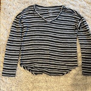 American Eagle Outfitters Black and White Striped V-Neck Sweater